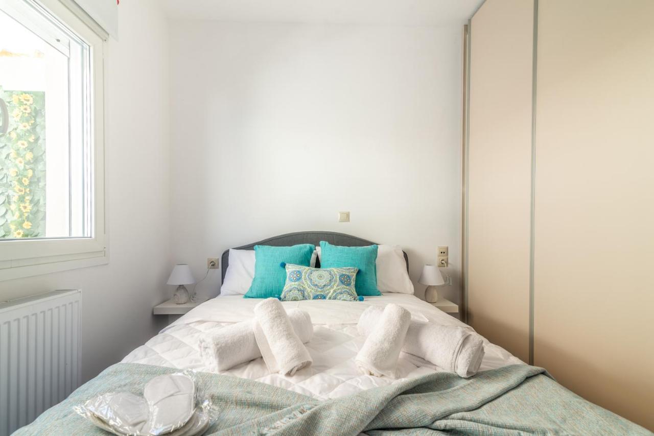 Sophia'S Comfortable Home With A Private Backyard Gazi Экстерьер фото