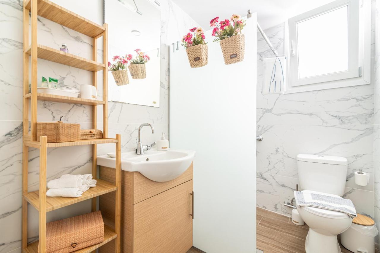 Sophia'S Comfortable Home With A Private Backyard Gazi Экстерьер фото