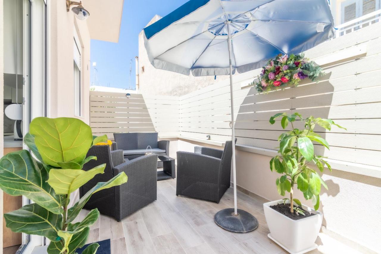 Sophia'S Comfortable Home With A Private Backyard Gazi Экстерьер фото