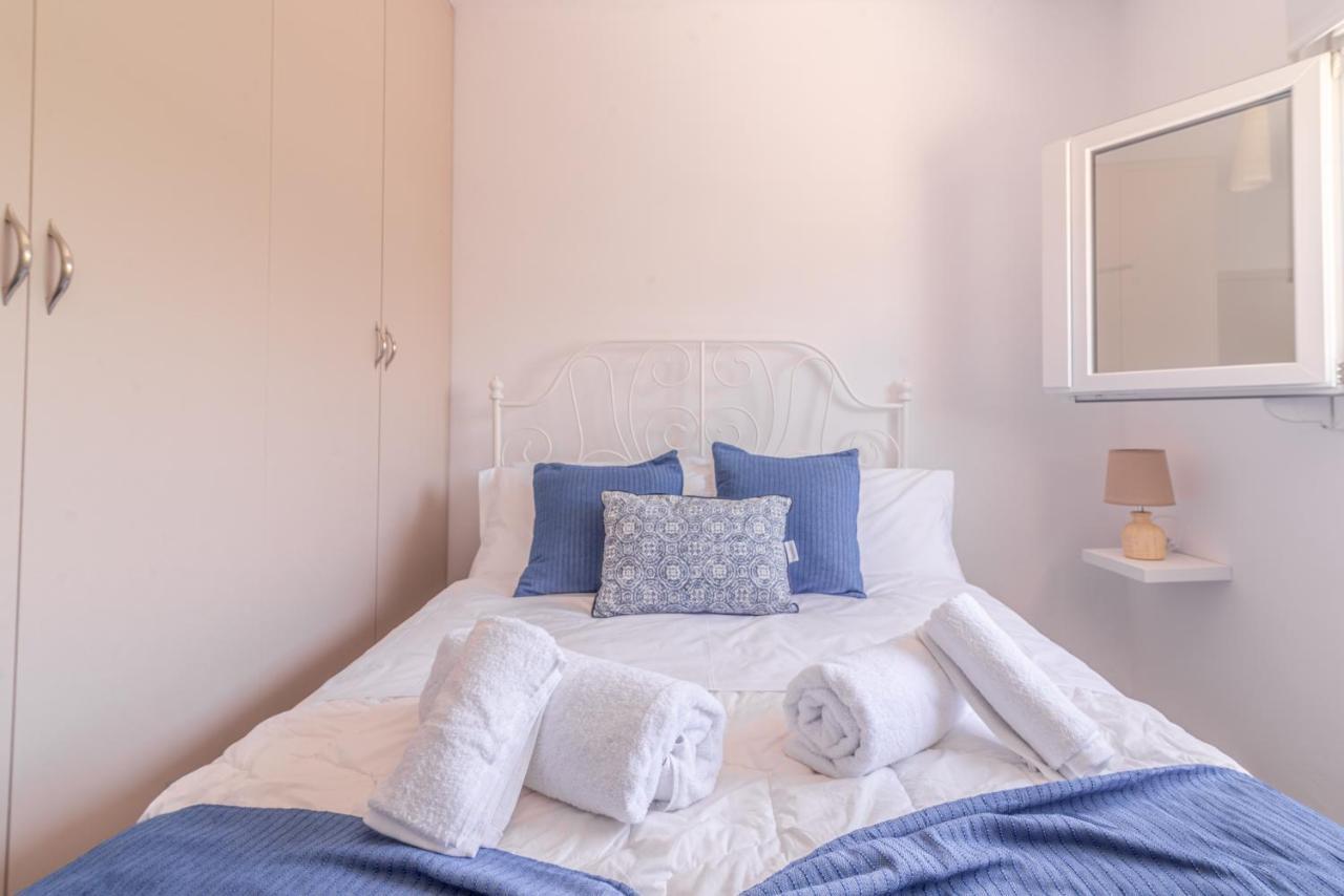 Sophia'S Comfortable Home With A Private Backyard Gazi Экстерьер фото